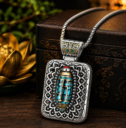 Vintage Statement Pendant Necklace